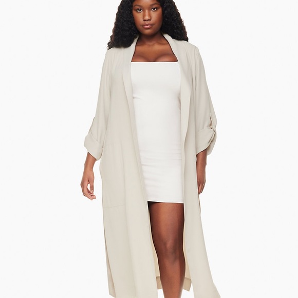 Babaton Kahlo in matte pearl, size small. Sold out online - Picture 6 of 8